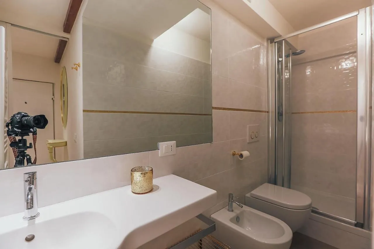 Apartment Duomo Romantic Nest Florence Italy